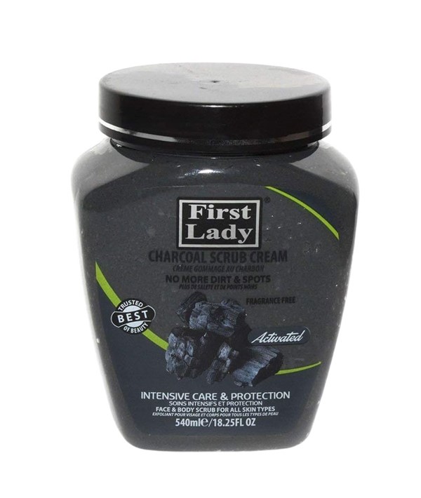 CRÈME DE gommage au charbon de bois de première dame 