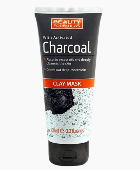 FORMULES DE BEAUTÉ AU MASQUE À L'ARGILE AU CHARBON ACTIF 